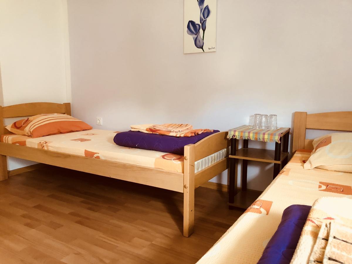 Villa Polonia โมสตาร์ ภายนอก รูปภาพ